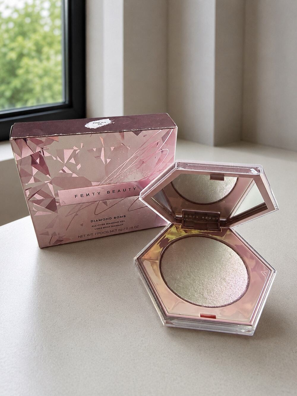 $43 New Fenty Beauty Diamond Bomb All-Over Diamond Veil Pink Ice 04 Highlighter